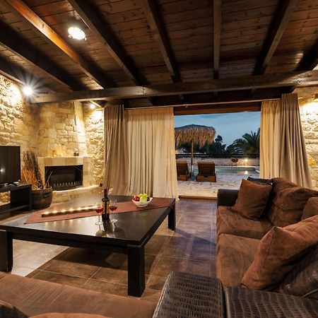 Palmrise Luxury Villas By Travel Pro Services - Nea Skioni Halkidiki Exterior photo