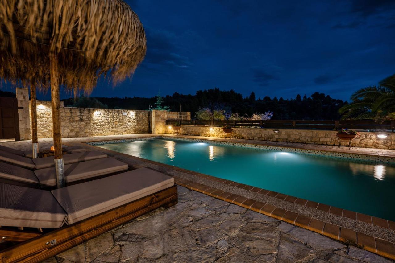 Palmrise Luxury Villas By Travel Pro Services - Nea Skioni Halkidiki Exterior photo