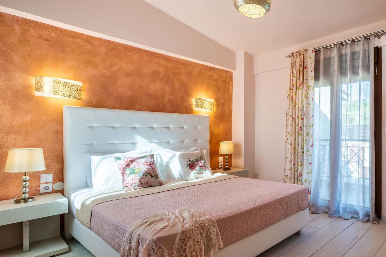 Palmrise Luxury Villas By Travel Pro Services - Nea Skioni Halkidiki Exterior photo