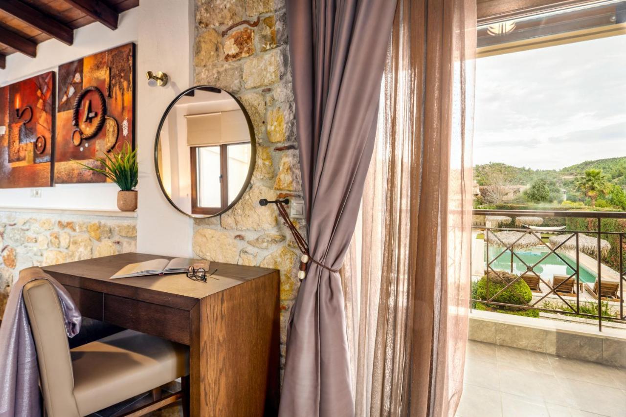 Palmrise Luxury Villas By Travel Pro Services - Nea Skioni Halkidiki Exterior photo
