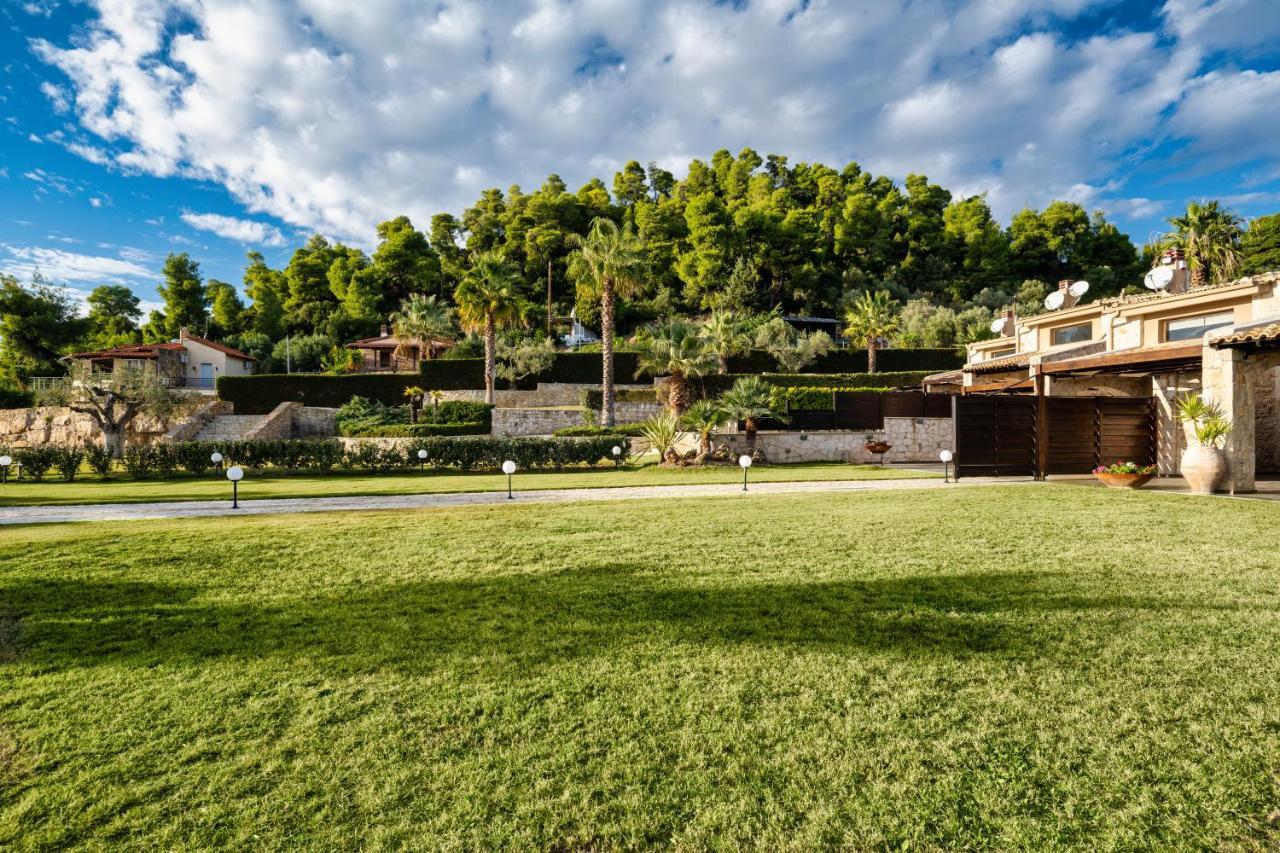 Palmrise Luxury Villas By Travel Pro Services - Nea Skioni Halkidiki Exterior photo